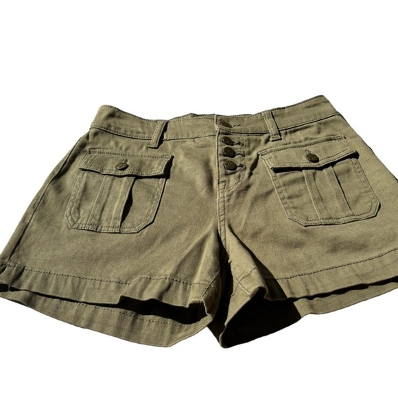 Jessica Simpson Chino Shorts Pocket and Button Detail-Green Women's 2/26 - Picture 5 of 13